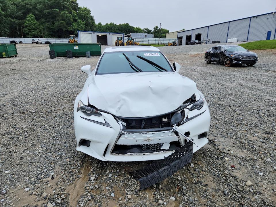 Photo 5 from auction – 2016 LEXUS IS with VIN JTHBA1D22G5033682