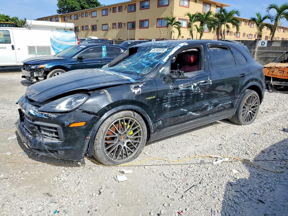 PORSCHE CAYENNE 2023 with VIN WP1AE2AY1PDA12004 - Photo from auction