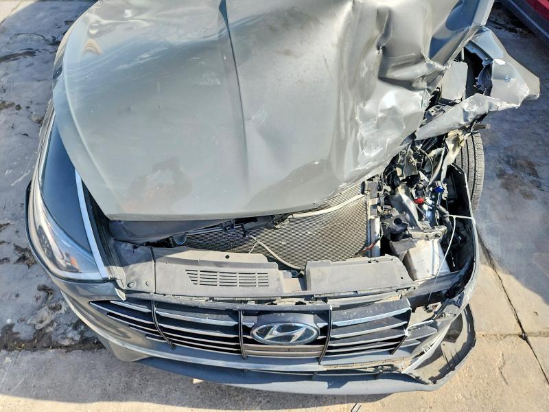 Photo 11 from auction – 2021 HYUNDAI SONATA with VIN 5NPEG4JA2MH083374