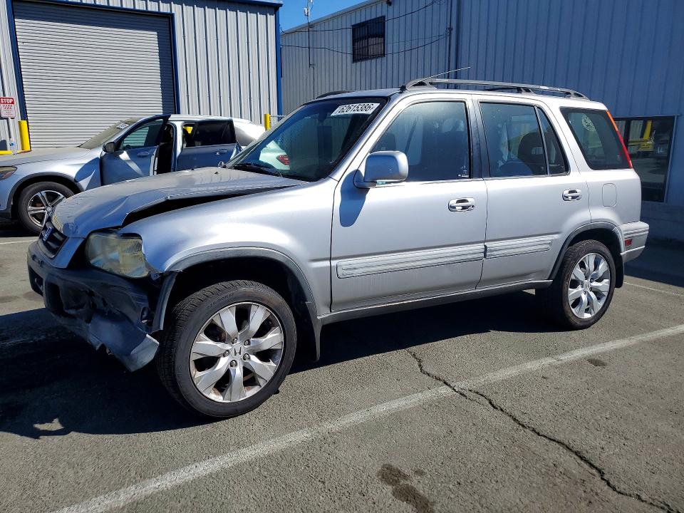 HONDA CR-V 2001 with VIN JHLRD18611C014972 - Photo from auction