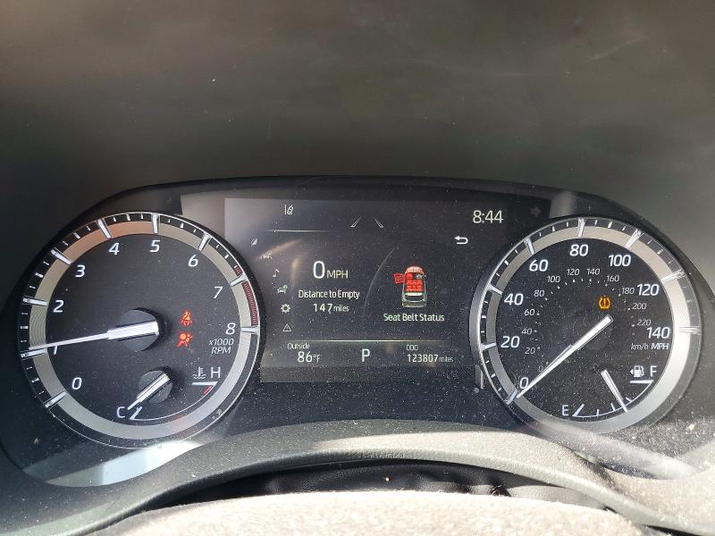 Photo 9 from auction – 2021 TOYOTA HIGHLANDER with VIN 5TDGZRAHXMS081430