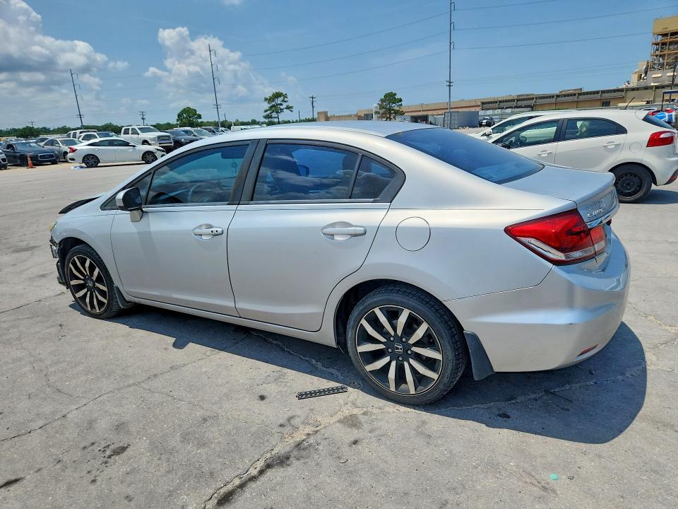 Photo 2 from auction – 2015 HONDA CIVIC with VIN 2HGFB2F98FH516232