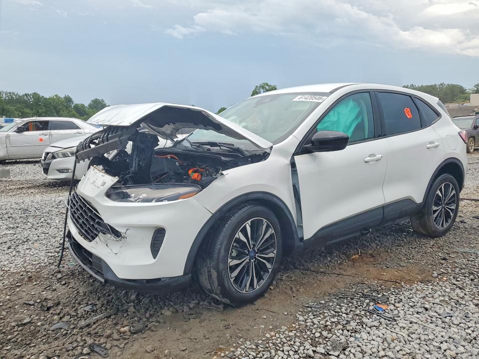 FORD ESCAPE 2022 مع رقم تعريف المركبة 1FMCU0BZ3NUA99082 - صورة من المزاد