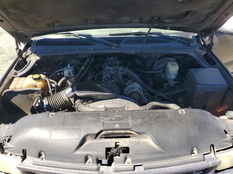 Photo 11 from auction – 2001 CHEVROLET SILVERADO with VIN 2GCEC19T411144768