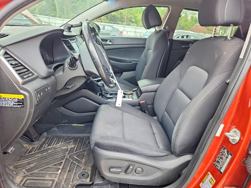 Photo 7 from auction – 2017 HYUNDAI TUCSON with VIN KM8J33A24HU560732