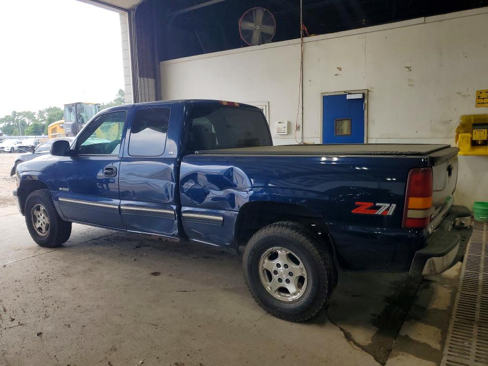 Photo 2 from auction – 2000 CHEVROLET SILVERADO with VIN 1GCEK19T0YZ193101