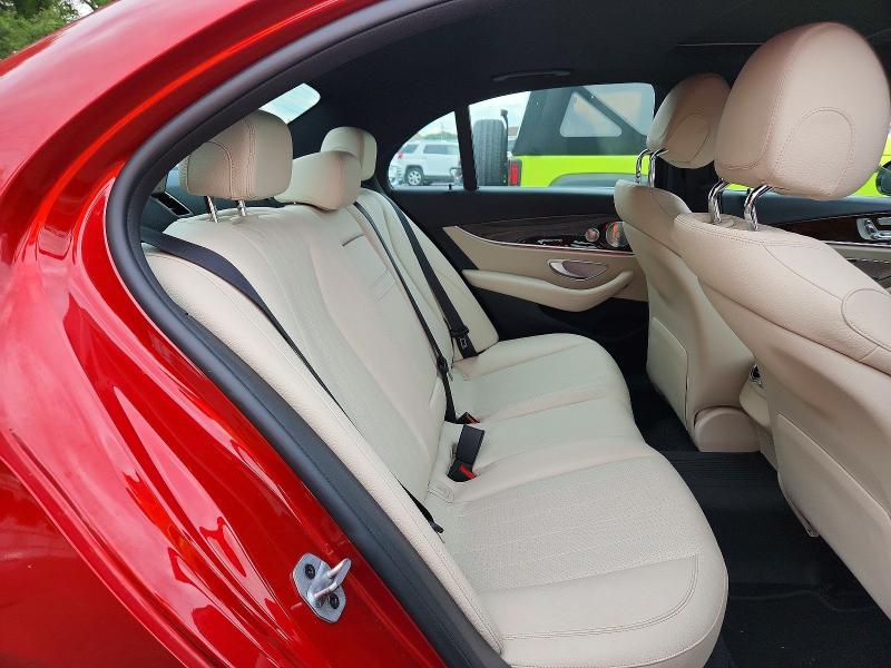 Photo 10 from auction – 2019 MERCEDES-BENZ E with VIN WDDZF4KB8KA555051
