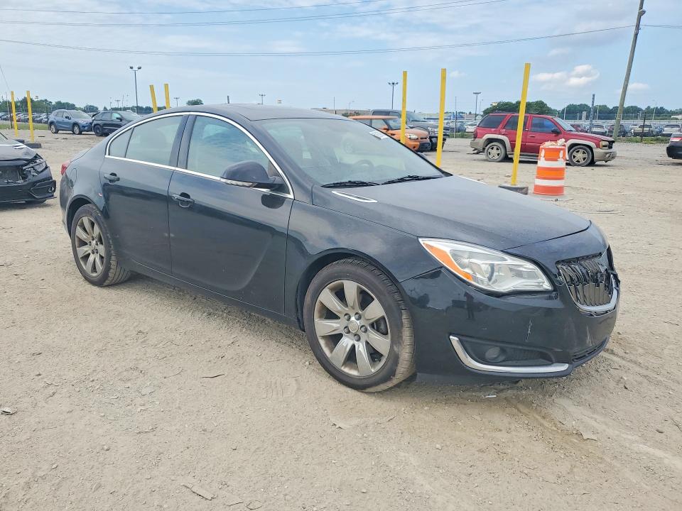 Photo 4 from auction – 2015 BUICK REGAL with VIN 2G4GN5EX2F9252474