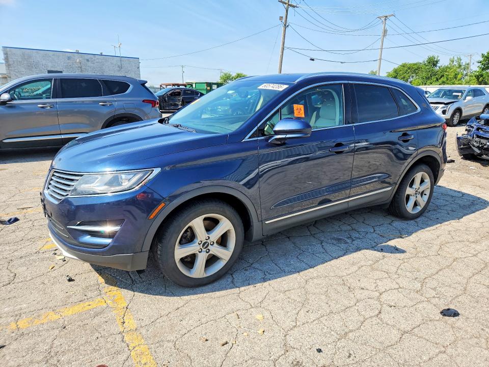 LINCOLN MKC 2017 с VIN 5LMCJ1D97HUL50246 - Снимка от търг