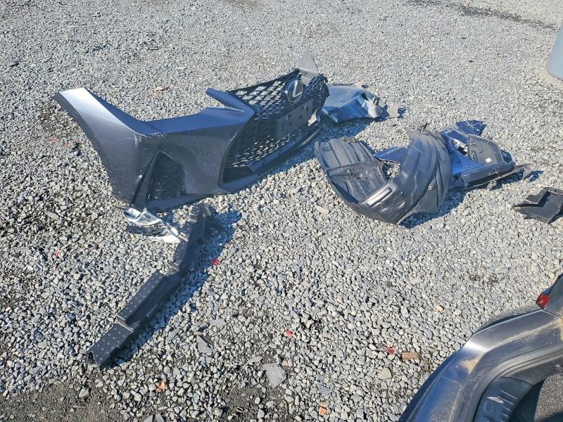 Photo 12 from auction – 2023 LEXUS IS with VIN JTHGZ1E20P5029241