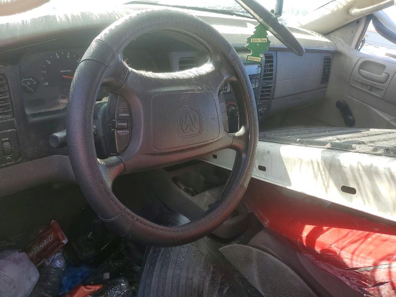 Photo 8 from auction – 2004 DODGE DAKOTA with VIN 1D7HG12KX4S746460