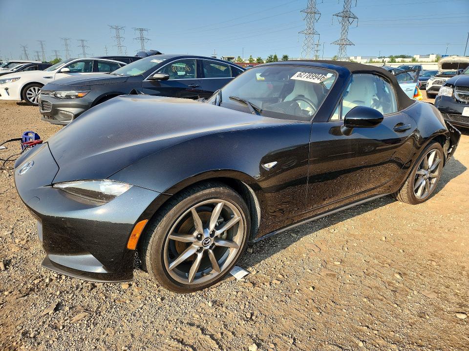 Photo 1 from auction – 2021 MAZDA MX-5 MIATA with VIN JM1NDAD77M0452430