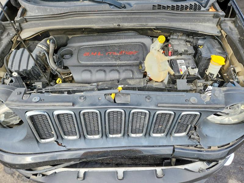 Photo 11 from auction – 2015 JEEP RENEGADE with VIN ZACCJAATXFPC07605