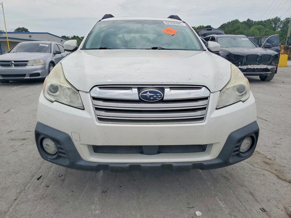 Photo 5 from auction – 2014 SUBARU OUTBACK with VIN 4S4BRBCCXE3256695