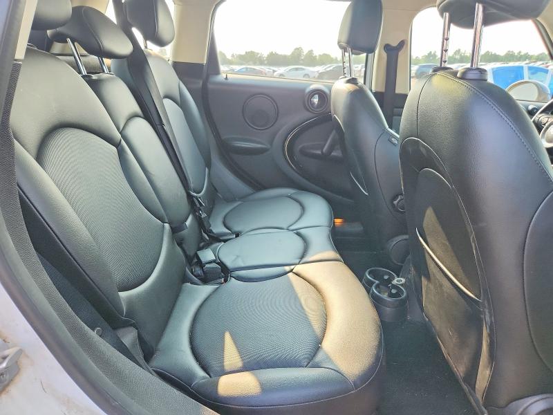 Photo 10 from auction – 2016 MINI COOPER with VIN WMWZC5C51GWU01029