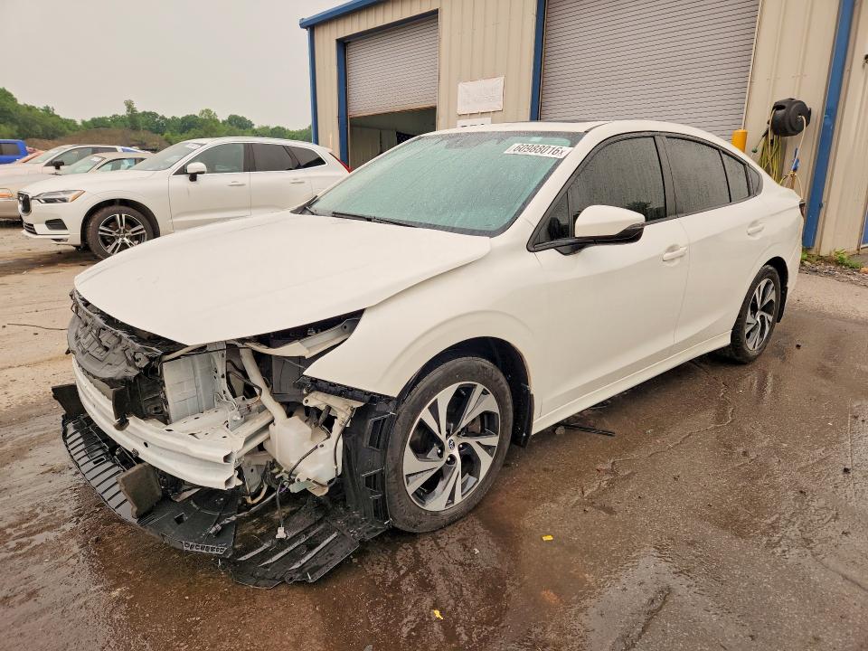 Photo 1 from auction – 2025 SUBARU LEGACY with VIN 4S3BWAF68S3020605