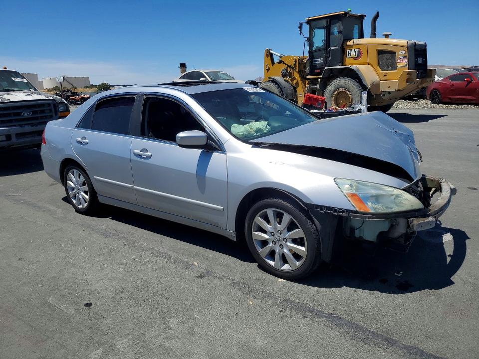 Photo 4 from auction – 2007 HONDA ACCORD with VIN 1HGCM66507A001582