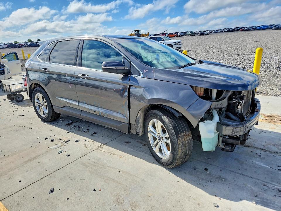 Photo 4 from auction – 2016 FORD EDGE with VIN 2FMPK4J97GBB50494