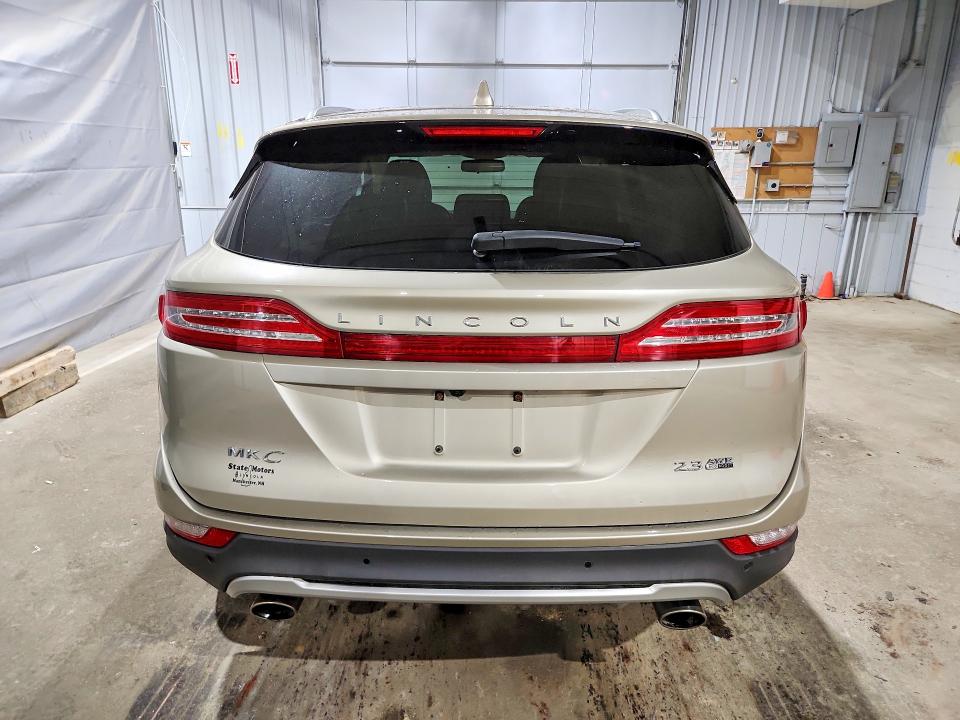 Photo 6 from auction – 2015 LINCOLN MKC with VIN 5LMTJ2AH1FUJ07126
