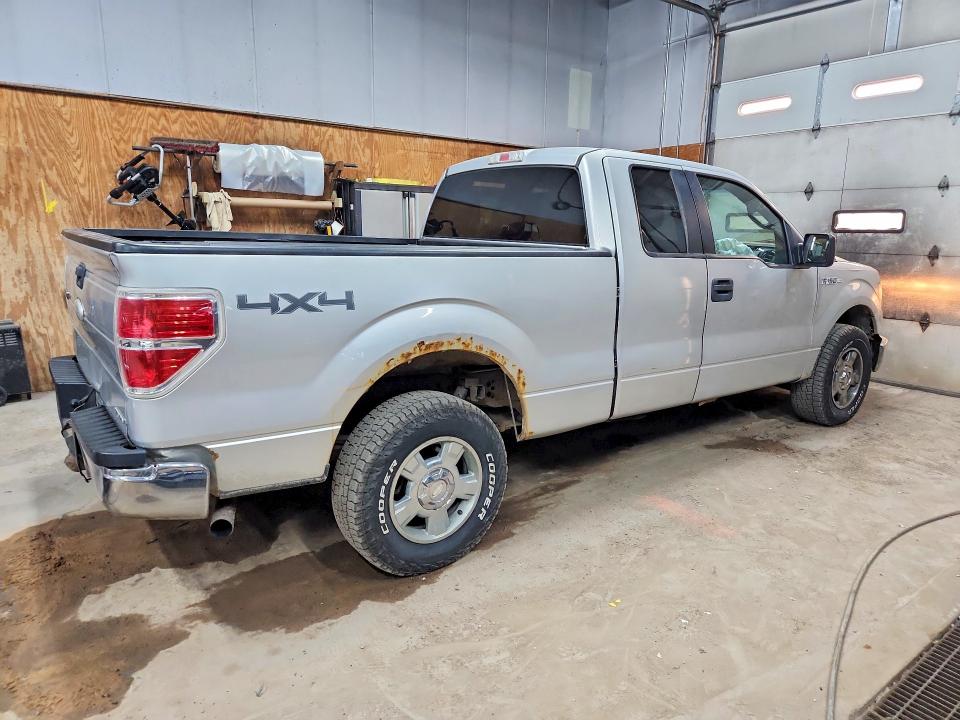Photo 3 from auction – 2012 FORD F150 with VIN 1FTFX1EF0CFA16032