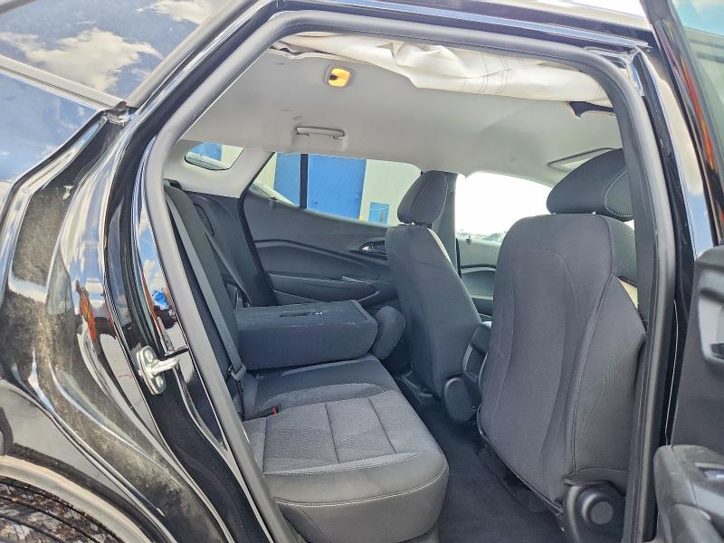 Foto 10 de la subasta – 2025 CHEVROLET TRAX con VIN KL77LFEP2SC304413