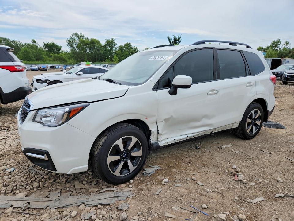 SUBARU FORESTER 2017 with VIN JF2SJAEC8HH545876 - Photo from auction