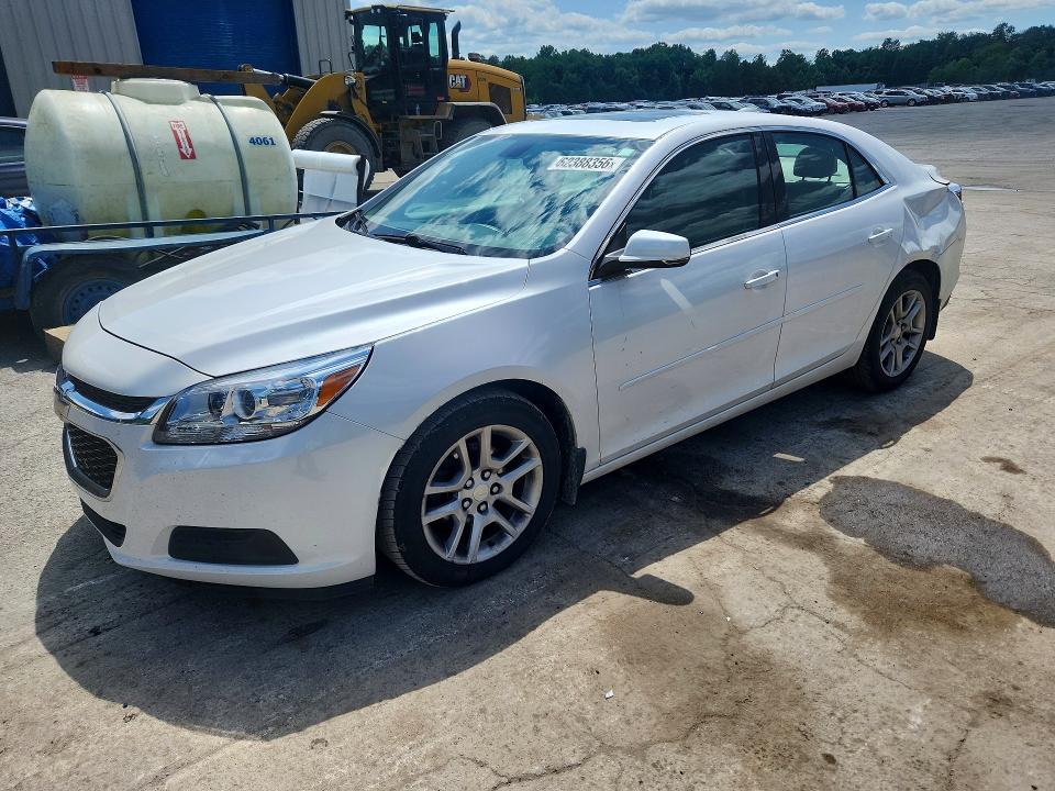 CHEVROLET MALIBU 2015 with VIN 1G11C5SL3FF235006 - Photo from auction