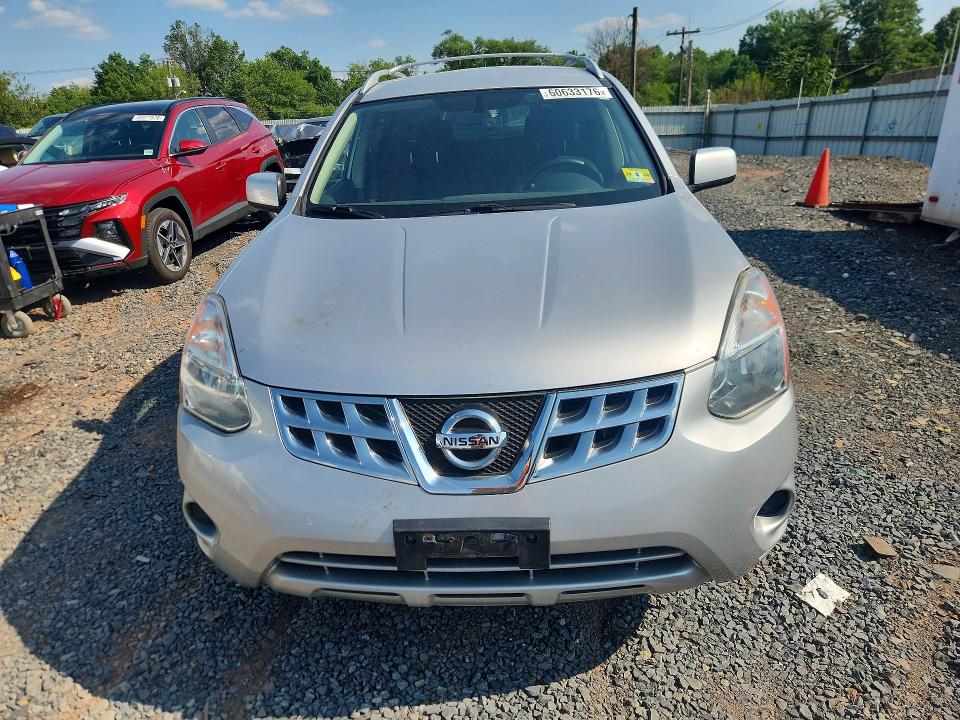 Photo 5 from auction – 2013 NISSAN ROGUE with VIN JN8AS5MV2DW615061