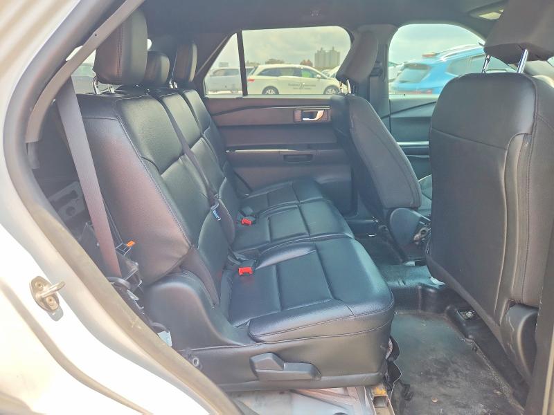 Photo 11 from auction – 2023 FORD EXPLORER with VIN 1FM5K8AB8PGA03529