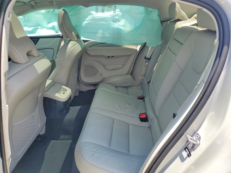 Photo 10 from auction – 2021 VOLVO S60 with VIN 7JR102FKXMG093505