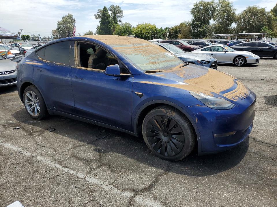 Photo 4 from auction – 2024 TESLA MODEL Y with VIN 7SAYGDEE1RF060851