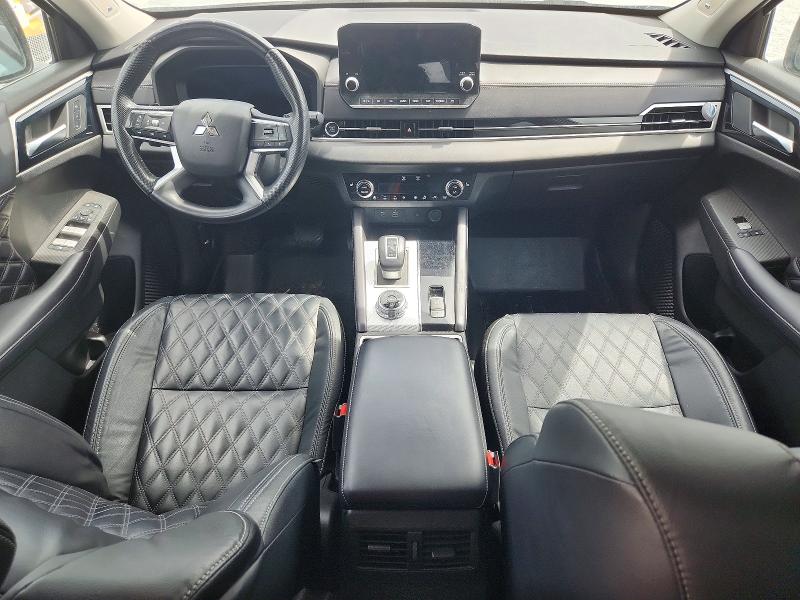 Photo 8 from auction – 2023 MITSUBISHI OUTLANDER with VIN JA4J4VA80PZ007315