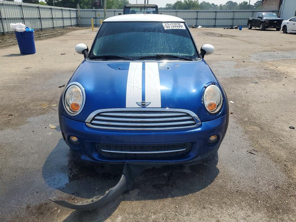 Photo 5 from auction – 2013 MINI COOPER with VIN WMWSU3C50DT684099