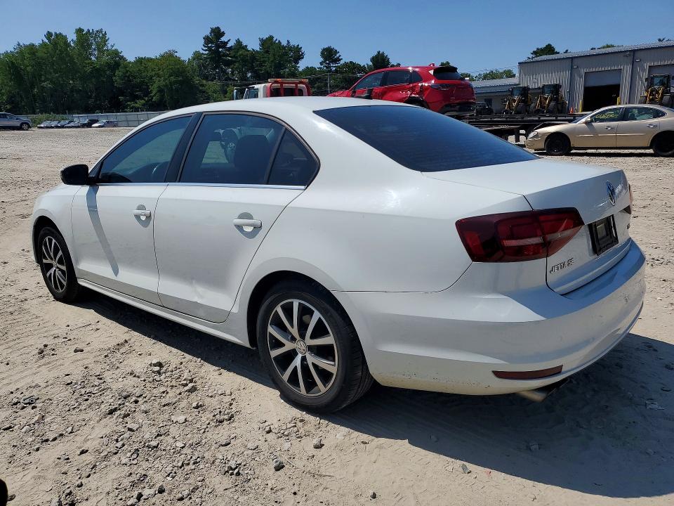 Photo 2 from auction – 2017 VOLKSWAGEN JETTA with VIN 3VWDB7AJ7HM415933