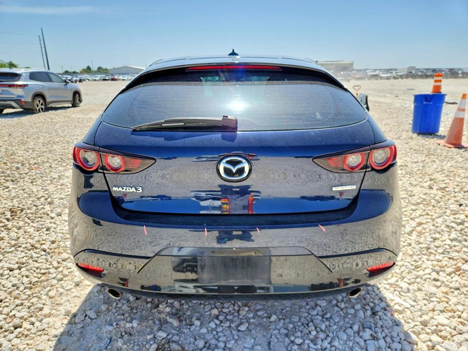 Photo 6 from auction – 2019 MAZDA 3 with VIN JM1BPAMMXK1146751
