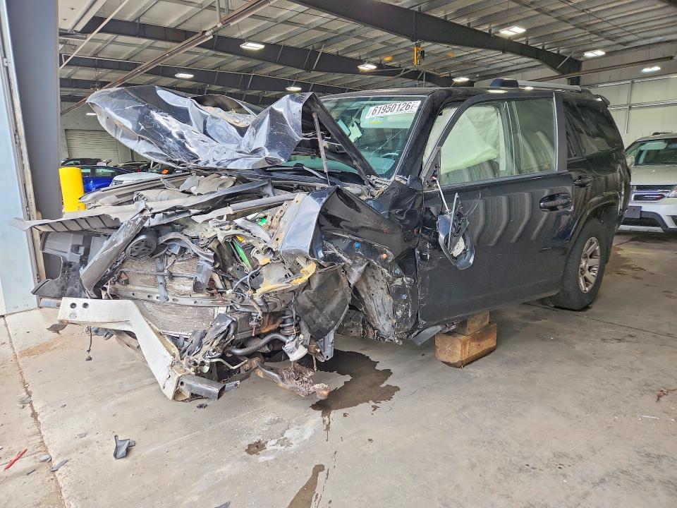TOYOTA 4RUNNER 2014 with VIN JTEBU5JR2E5186704 - Photo from auction