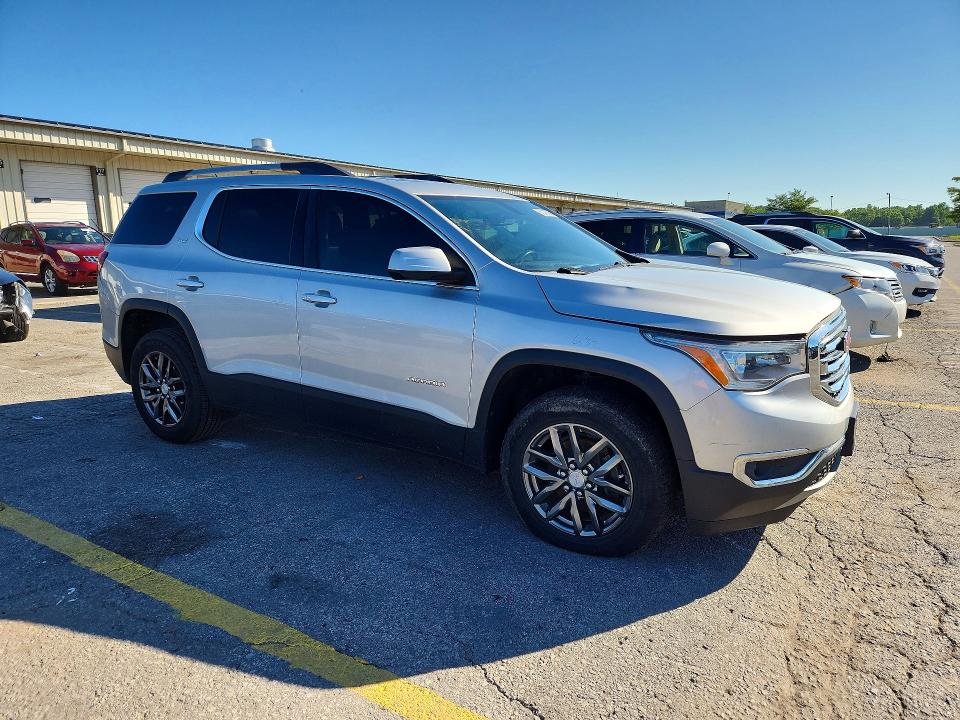 Photo 4 from auction – 2017 GMC ACADIA with VIN 1GKKNMLA5HZ267149