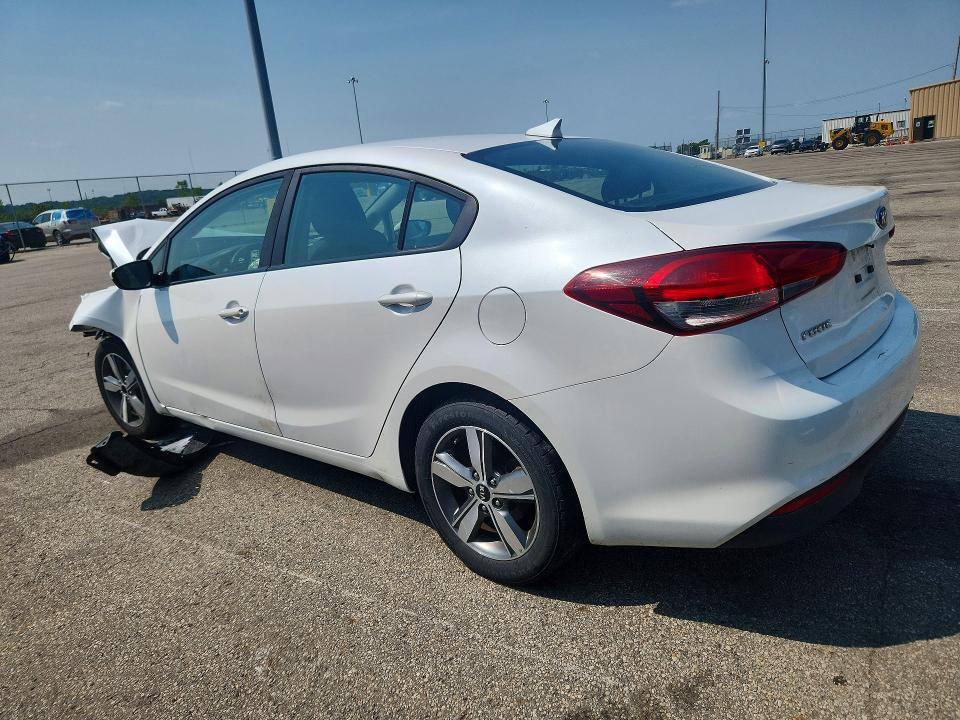 Photo 2 from auction – 2018 KIA FORTE with VIN 3KPFL4A79JE204583