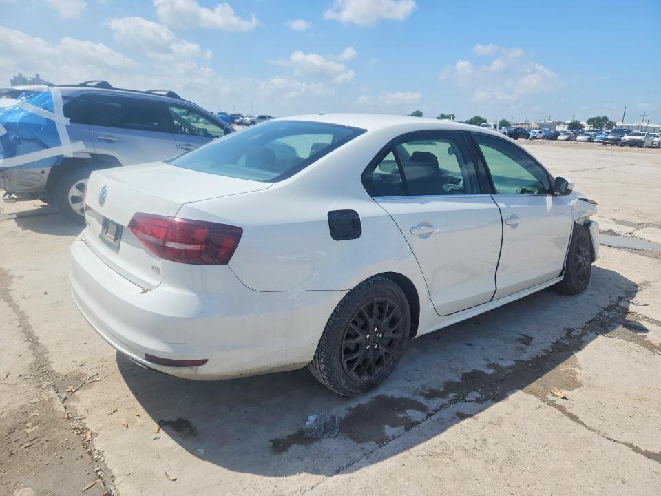 Photo 3 from auction – 2017 VOLKSWAGEN JETTA with VIN 3VW2B7AJ7HM290309