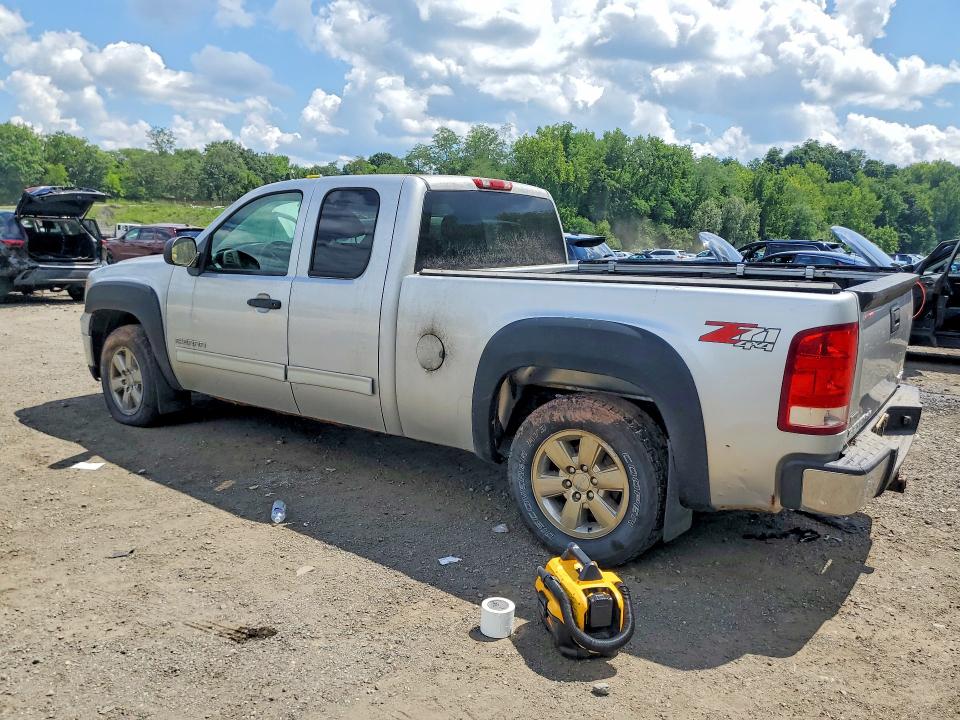 Photo 2 from auction – 2012 GMC SIERRA with VIN 1GTR2VE73CZ142041