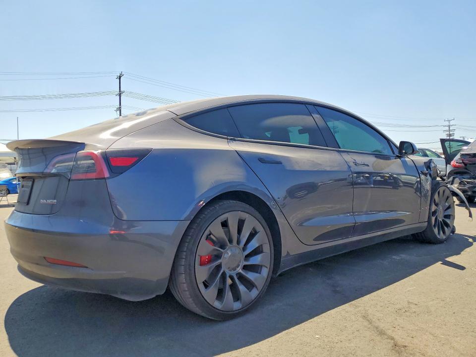 Фото 3 с аукциона – 2023 TESLA MODEL 3 с VIN 5YJ3E1EC8PF509501
