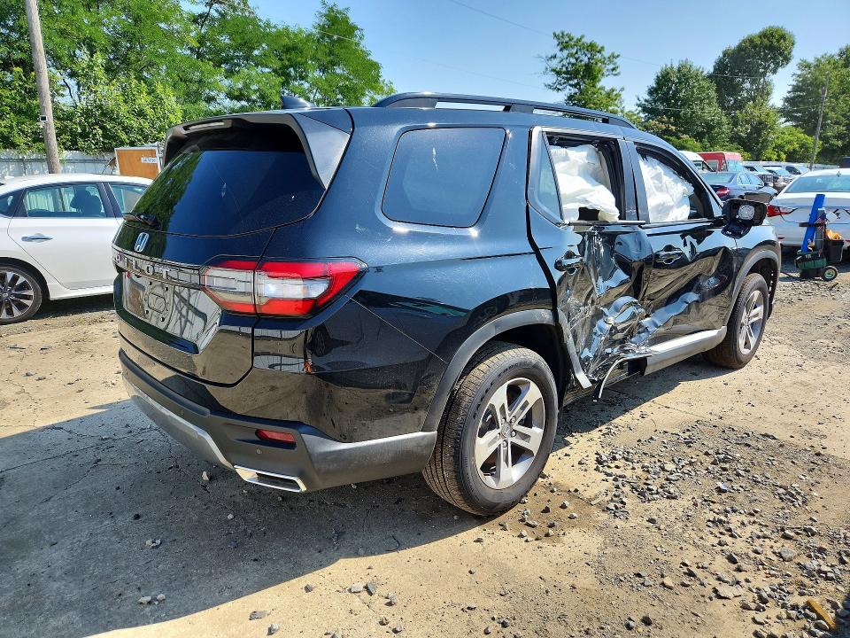 Photo 3 from auction – 2026 HONDA PILOT with VIN 5FNYG1H45TB001940