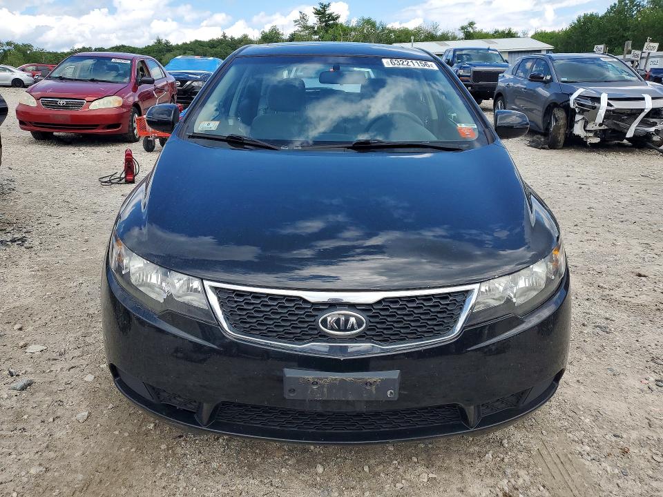 Photo 5 from auction – 2013 KIA FORTE5 with VIN KNAFU5A28D5726576