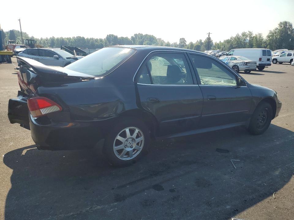 Photo 3 from auction – 2002 HONDA ACCORD with VIN JHMCG56722C031583
