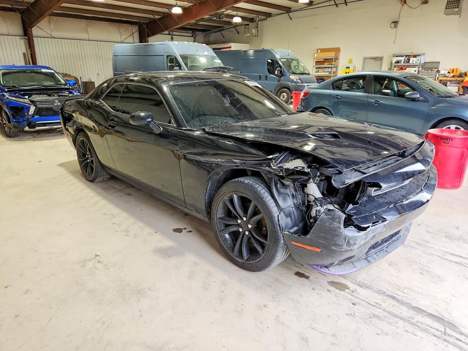 Photo 4 from auction – 2020 DODGE CHALLENGER with VIN 2C3CDZAG1LH117852