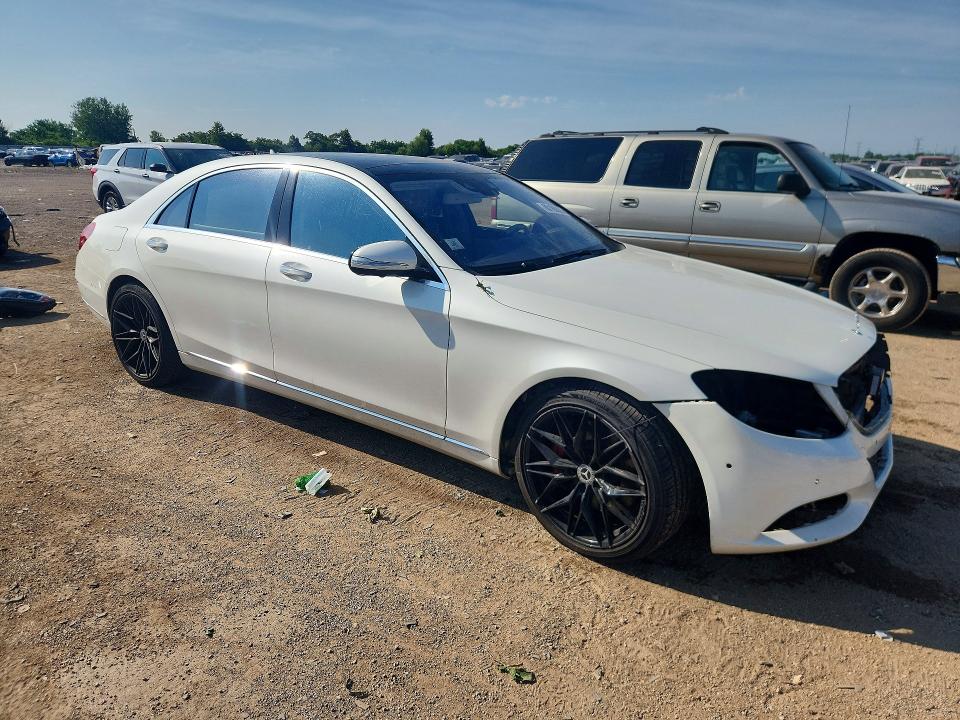 Photo 4 from auction – 2015 MERCEDES-BENZ S with VIN WDDUG8FB3FA187392