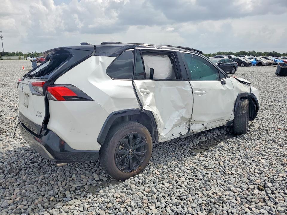 Photo 3 from auction – 2023 TOYOTA RAV4 with VIN 2T3E6RFV2PW046544