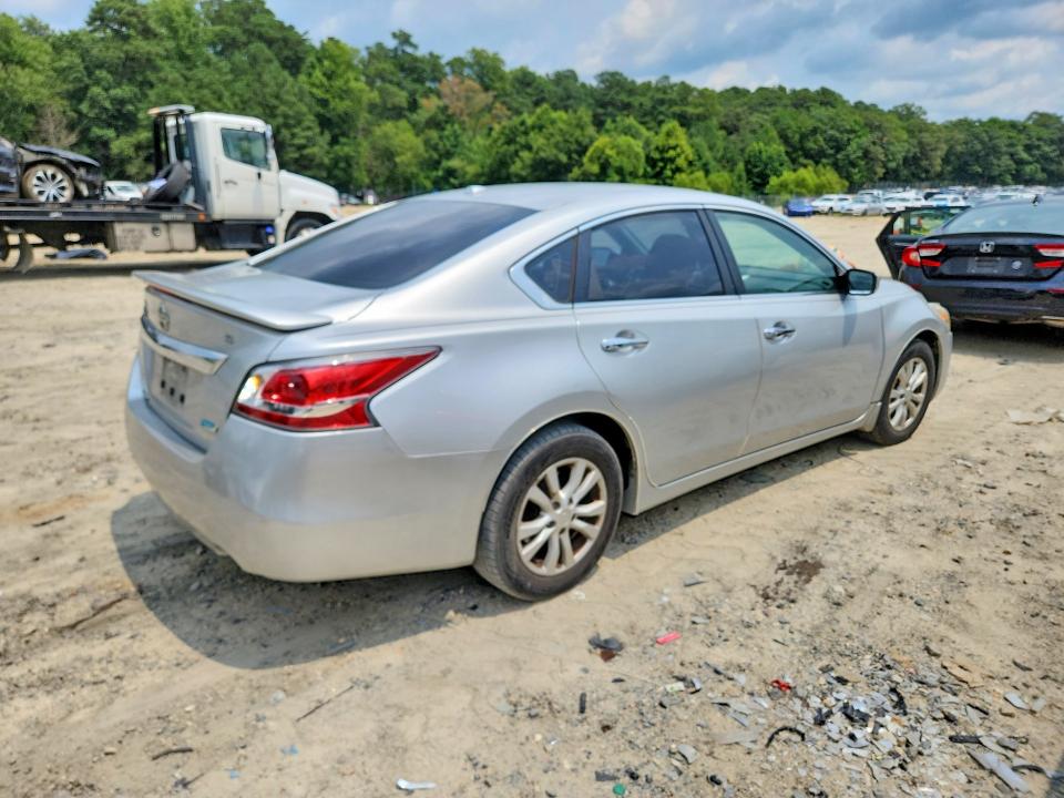 Photo 3 from auction – 2014 NISSAN ALTIMA with VIN 1N4AL3AP9EC191633