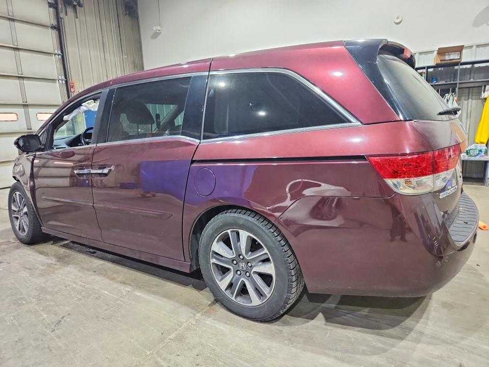Photo 2 from auction – 2015 HONDA ODYSSEY with VIN 5FNRL5H92FB033381