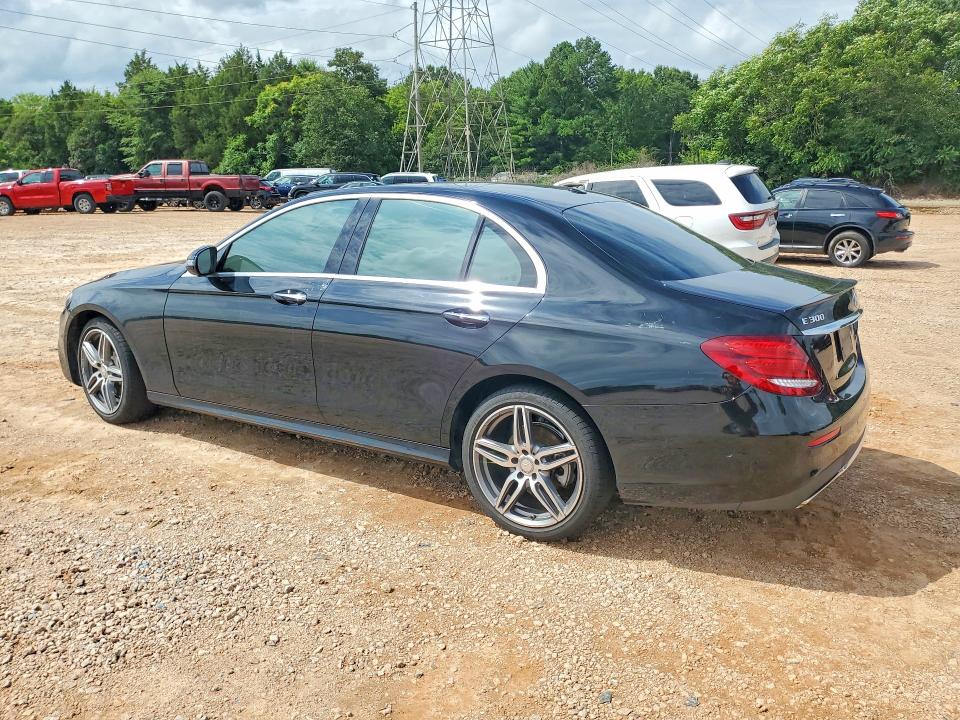 Photo 2 from auction – 2017 MERCEDES-BENZ E with VIN WDDZF4KB0HA086255